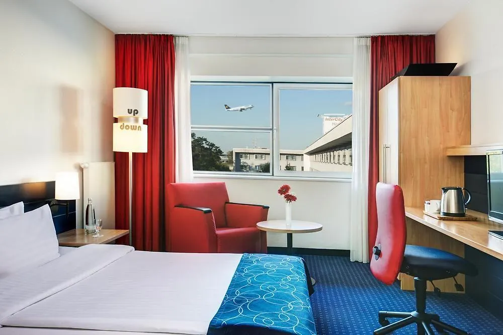 Intercityhotel Frankfurt Airport Франкфурт-на-Майне Отель