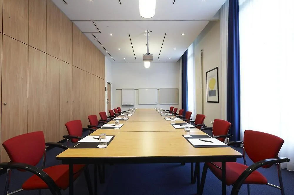 Intercityhotel Frankfurt Airport Франкфурт-на-Майне