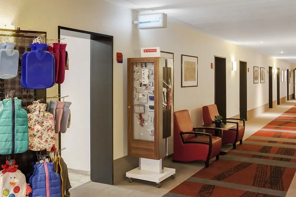 Intercityhotel Frankfurt Airport Франкфурт-на-Майне